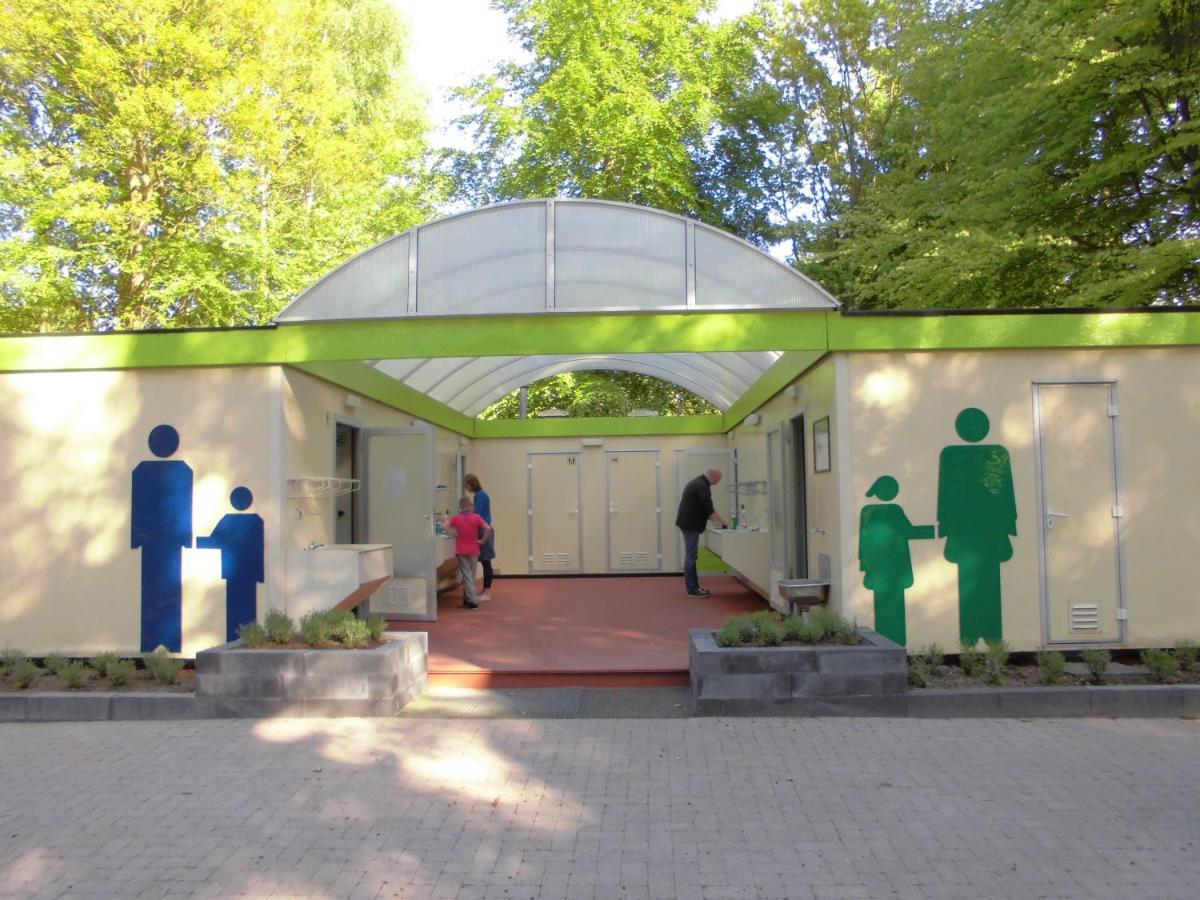 Vakantiepark 'T Urkerbos - Kabouterhuisje Exterior foto